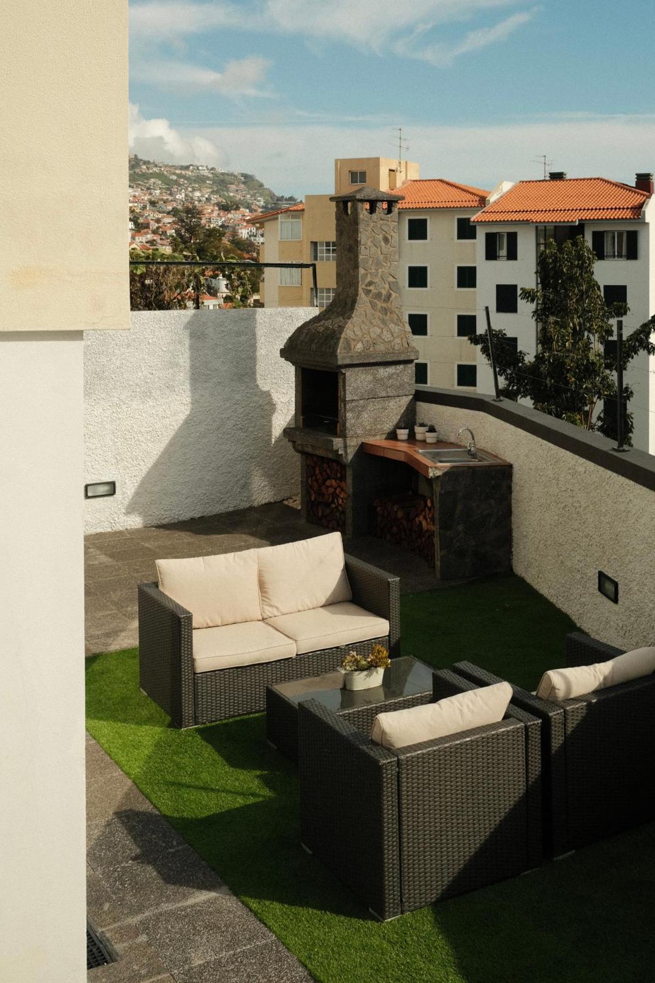 Casa15 Guesthouse Funchal Екстериор снимка